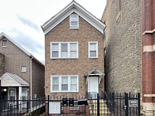 2-720 N Elizabeth St, Chicago, IL, 60642-5712 | Card Image