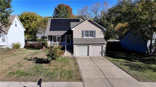 8505 N Mcdonald Ave, Kansas City, MO, 64153-3643 | Card Image