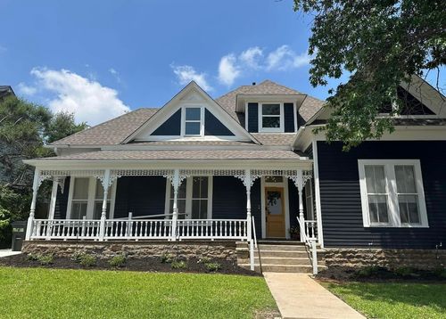 110 S Walnut St, Weatherford, TX, 76086-4435 | Card Image