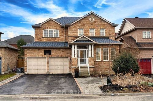 129 Flagstone Way, Newmarket, ON, L3X2Z8 | Card Image