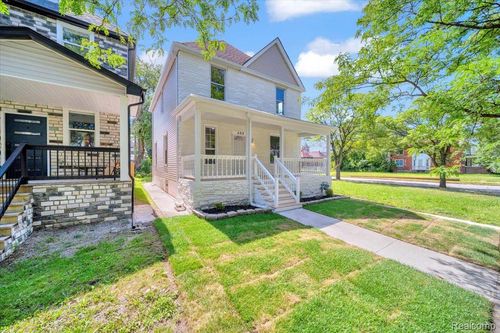 408 Mount Vernon St, Detroit, MI, 48202-2522 | Card Image