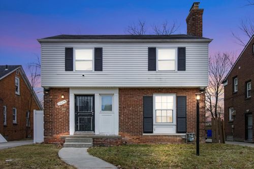 15276 Young St, Detroit, MI, 48205-3659 | Card Image