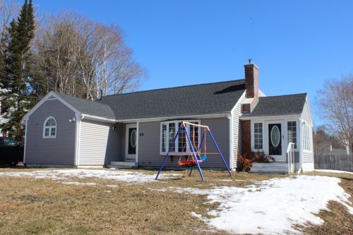 43 Page Avenue, Caribou, ME, 04736 | Card Image