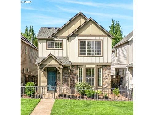 15835 Sw Century Dr, Sherwood, OR, 97140-9443 | Card Image