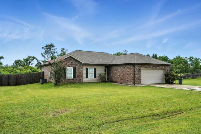 63 Meadow Path Cir, House other with 3 bedrooms, 2 bathrooms and 2 parking in Picayune MS | Image 20