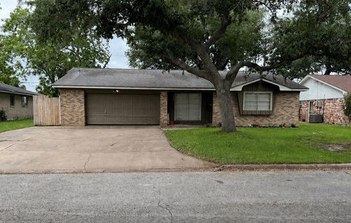 4009 Rice Ave, Bay City, TX, 77414-4649 | Card Image