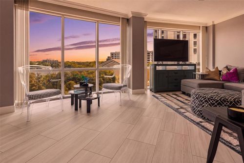 501-322 E Central Blvd, ORLANDO, FL, 32801-1999 | Card Image