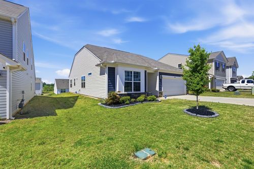 2022 Brechin Rd, Spartanburg, SC, 29303-4352 | Card Image