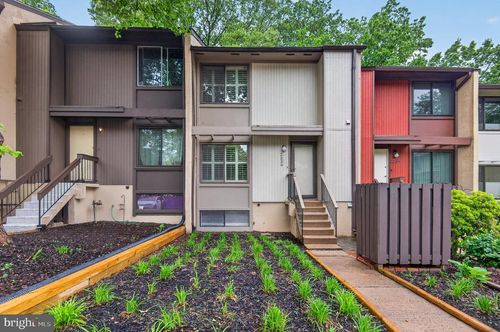 2236 Cartwright Pl, RESTON, VA, 20191-1910 | Card Image