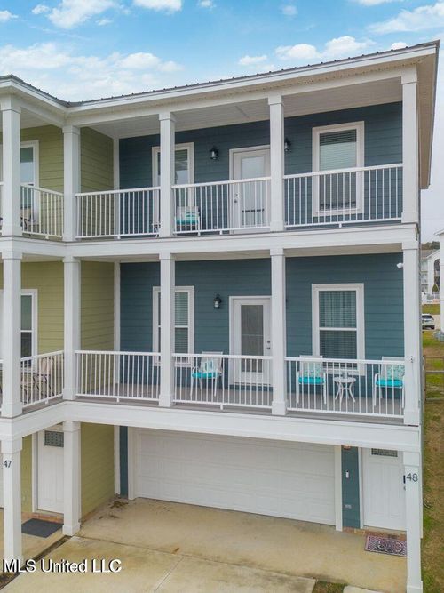 48-48 Oak Alley Ln, Long Beach, MS, 39560-8001 | Card Image