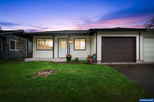 292 Ne Conifer Blvd, Corvallis, OR, 97330-4167 | Card Image