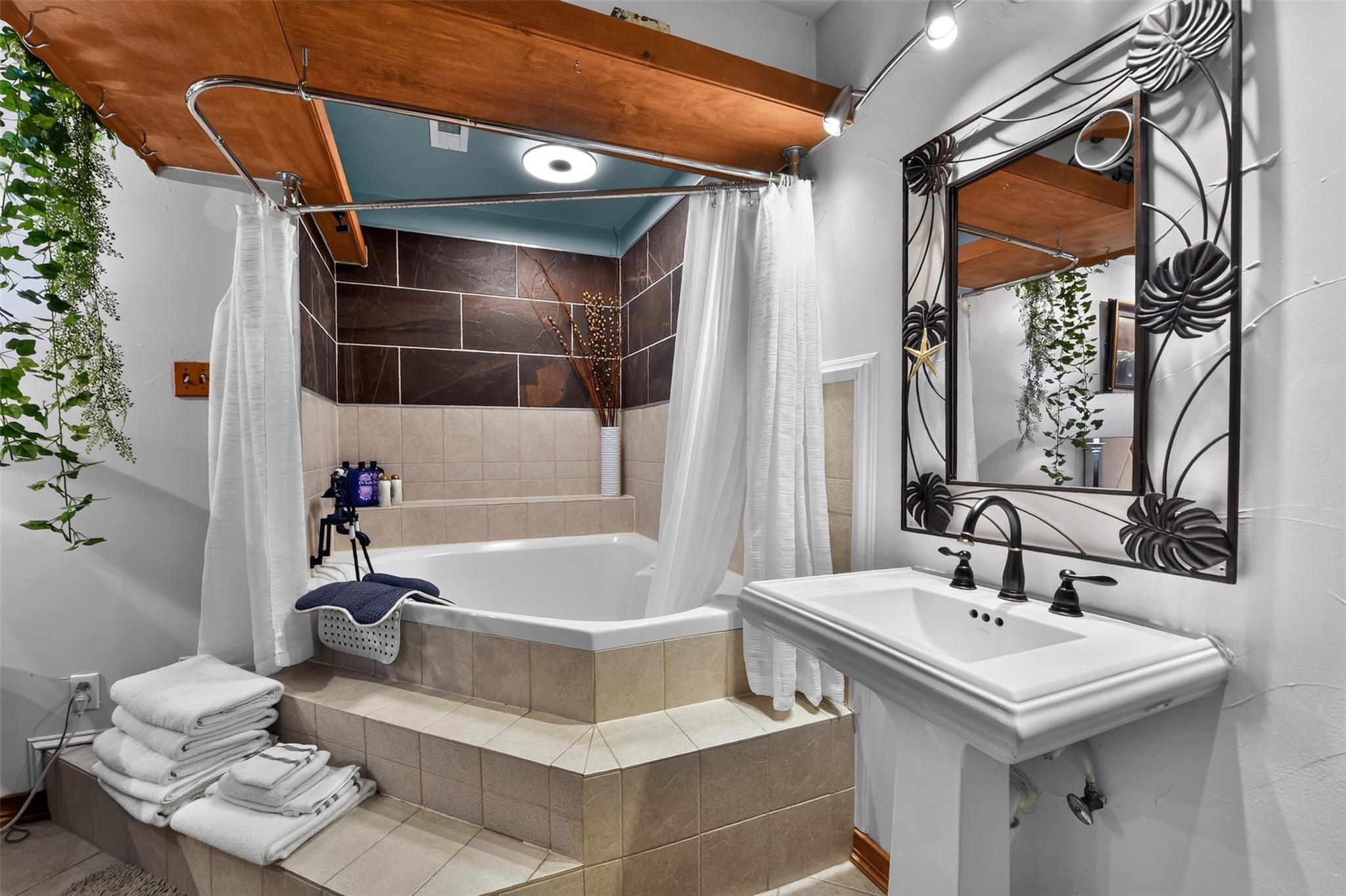 Residential Lease in The Woodlands 3