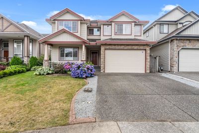 14476 74 Ave, House other with 5 bedrooms, 3 bathrooms and 4 parking in Surrey BC | Image 2