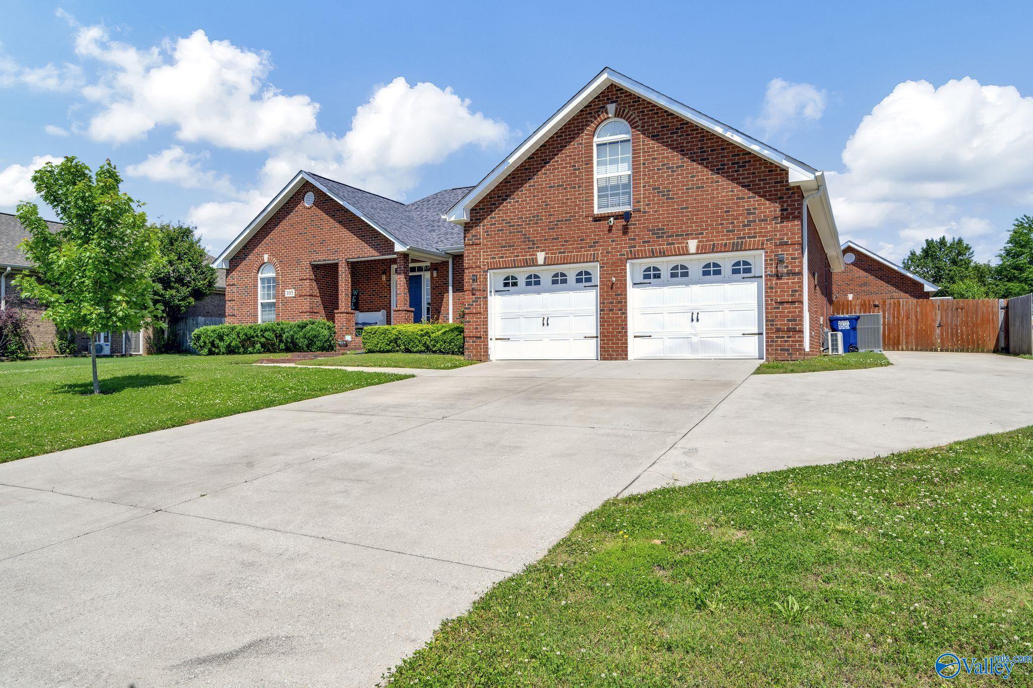 Grassy Bank Dr, New Market, AL 35761