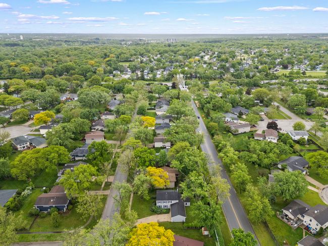 2s644 Devonshire Ln, House other with 4 bedrooms, 3 bathrooms and 2 parking in Glen Ellyn IL | Image 43
