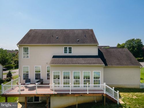 132 Thatcher Ct, SHEPHERDSTOWN, WV, 25443-4360 | Card Image