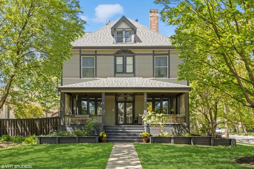 146 Gale Ave, River Forest, IL, 60305-2012 | Card Image