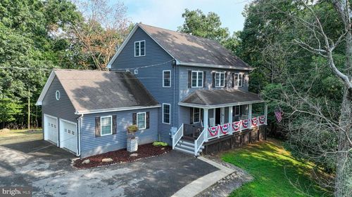 527 Grimes Golden Rd, LINDEN, VA, 22642-6309 | Card Image