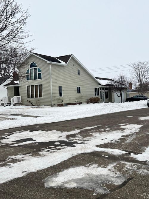 621 7th Ave, Madison, MN, 56256-1256 | Card Image