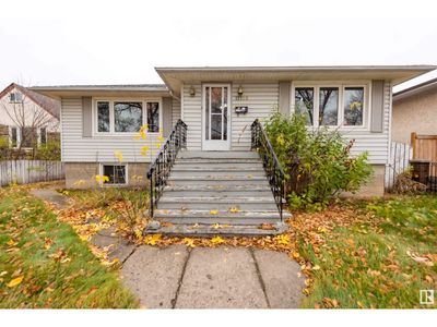 12106 81 St Nw, House other with 5 bedrooms, 2 bathrooms and null parking in Edmonton AB | Image 1