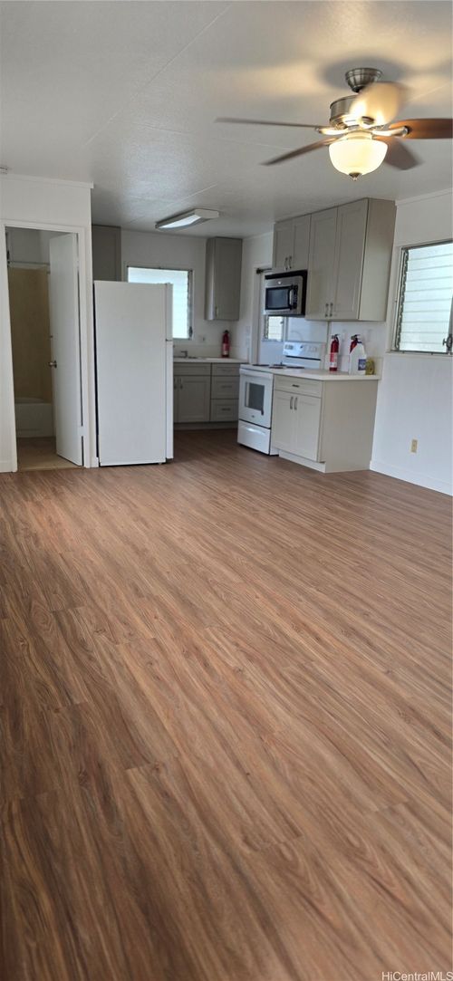 1-842 7th Ave, Honolulu, HI, 96816-2189 | Card Image