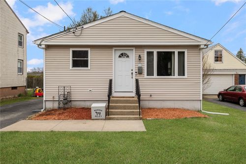 48 Spicer St, North Providence, RI, 02904-4461 | Card Image