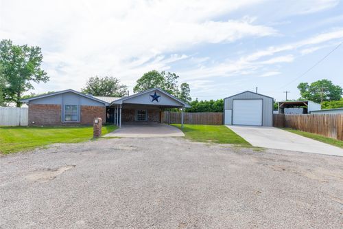129 Yucca Dr, Clyde, TX, 79510-4201 | Card Image