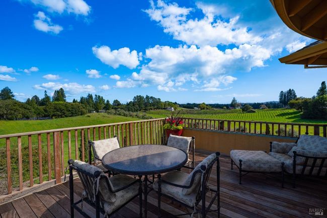 2614 Scotts Right Of Way, House other with 4 bedrooms, 4 bathrooms and 10 parking in Sebastopol CA | Image 84