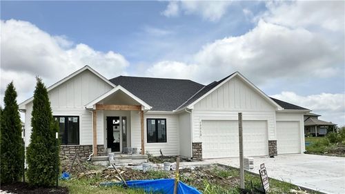 17713 S Brockway St, Olathe, KS, 66062-2848 | Card Image
