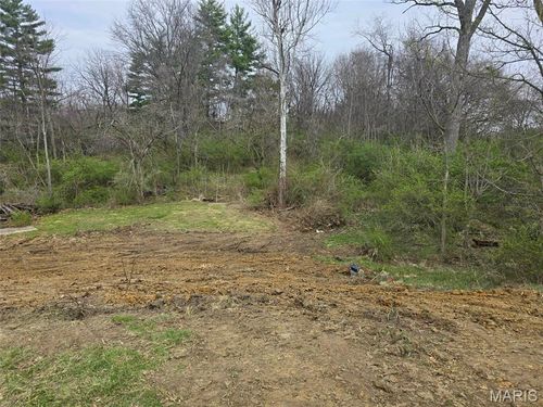 3943 Torch Club Rd, Alton, IL, 62002-7953 | Card Image