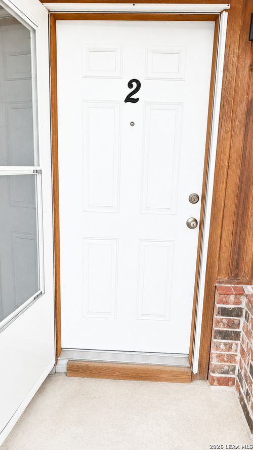 2-160 Holiday Loop, Canyon Lake, TX, 78132-2110 | Card Image