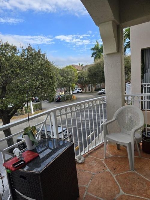 221-8930 W Flagler St, Miami, FL, 33174-3975 | Card Image