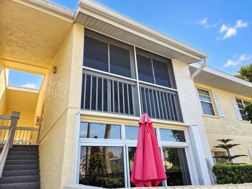 201-975 Sonesta Ave Ne, PALM BAY, FL, 32905-6450 | Card Image