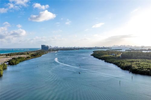 ph-6-300 Bayview Dr, Sunny Isles Beach, FL, 33160-4714 | Card Image