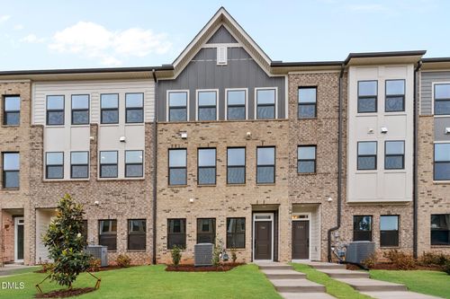 790 Ballyneal Alley, Cary, NC, 27513 | Card Image