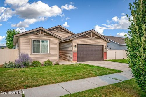 3363 N Woodford St, Post Falls, ID, 83854-7883 | Card Image
