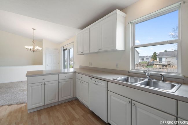 9415 Southwind Dr, House other with 3 bedrooms, 2 bathrooms and null parking in Zeeland MI | Image 11
