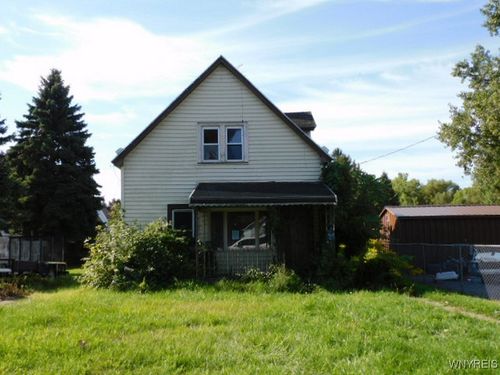 11 Michael Pl, Lackawanna, NY, 14218-2330 | Card Image