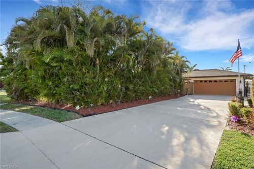 4419 N Pacific Cir, NORTH FORT MYERS, FL, 33903-5023 | Card Image