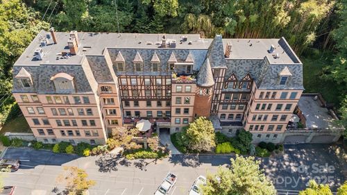apt-b9-185 Macon Ave, Asheville, NC, 28804-3762 | Card Image