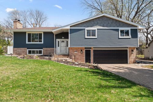 5145 Rainier Pass, Columbia Heights, MN, 55421-1339 | Card Image