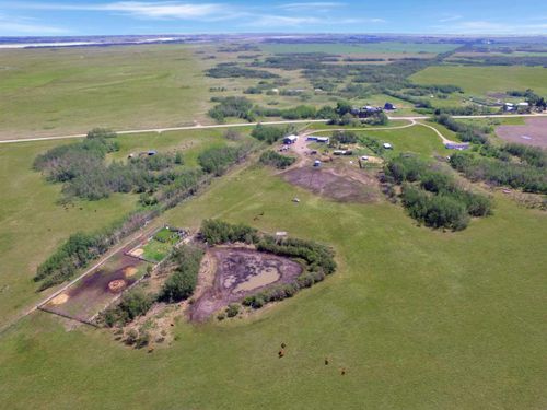 37244 - 20 Highway 850, Botha, AB, T0C0N0 | Card Image