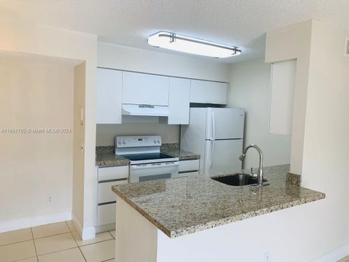 104-10477 Nw 7th St, Pembroke Pines, FL, 33026-5988 | Card Image