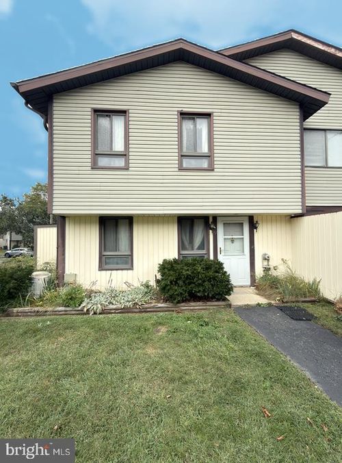 19 King Henry Circle, Rosedale, MD, 21237 | Card Image