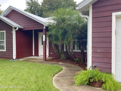 1110 Tierra Woods Drive, House other with 3 bedrooms, 2 bathrooms and null parking in Palatka FL | Image 1