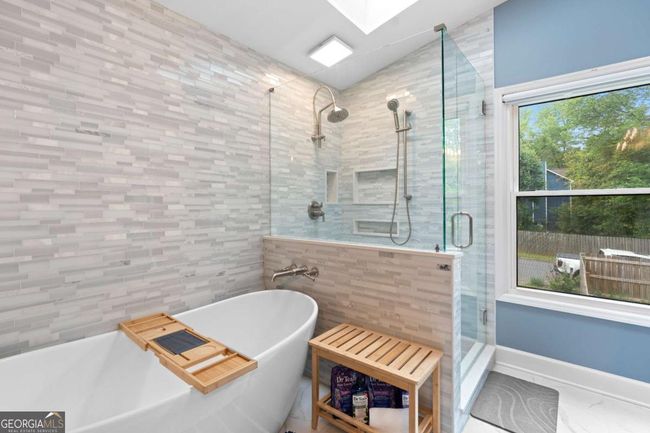100 Karla Ct, House other with 4 bedrooms, 2 bathrooms and 4 parking in Roswell GA | Image 17