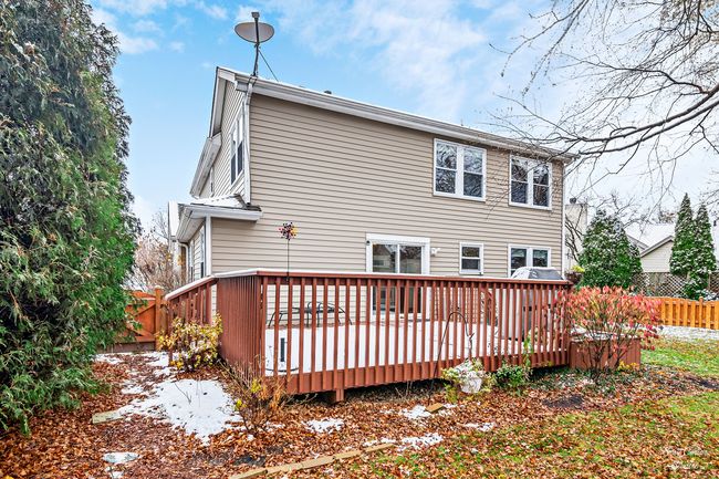 572 Green Bay Ct, Home with 4 bedrooms, 3 bathrooms and null parking in Lake Zurich IL | Image 29