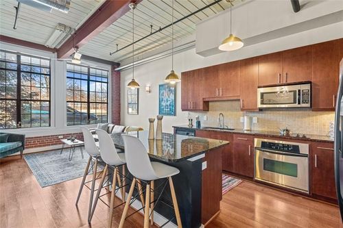 111-1261 Caroline St Ne, Atlanta, GA, 30307-2777 | Card Image