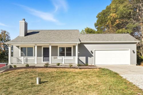 18211 Wappes Rd, Churubusco, IN, 46723-9036 | Card Image