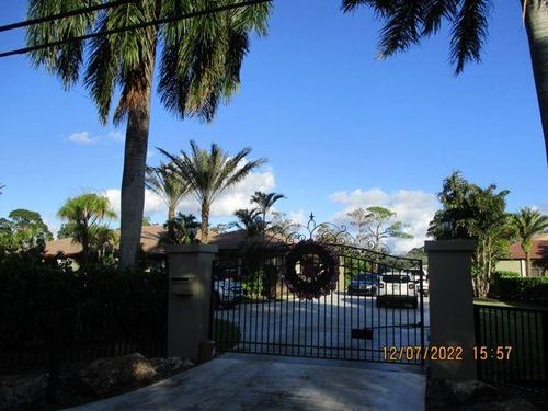 6790 Nw 83rd Ter, Parkland, FL, 33067-1017 | Card Image